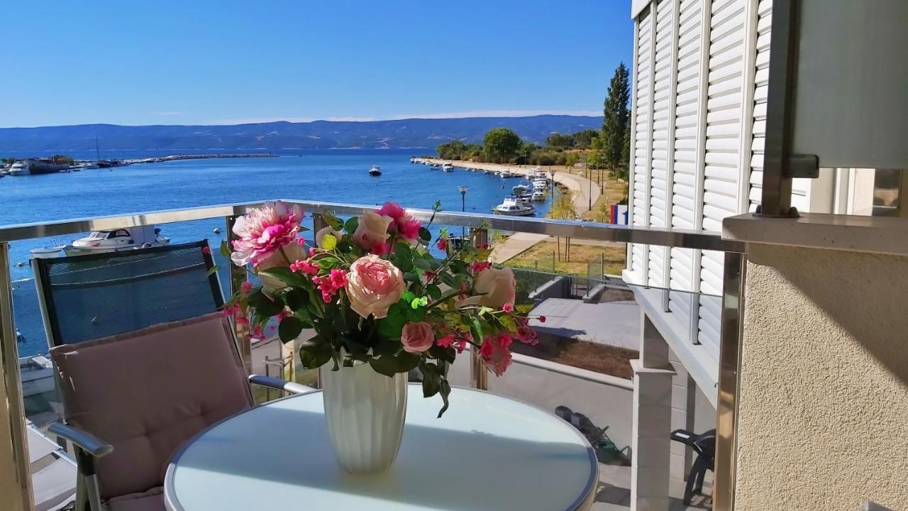 Apartment Lora Omiš Екстериор снимка